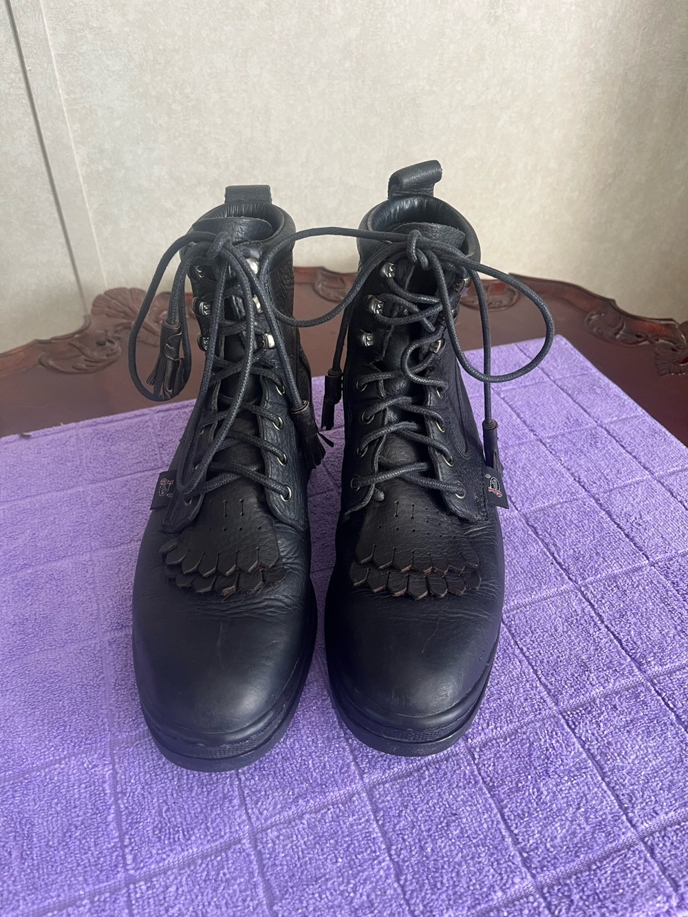 Justin Women’s Black Leather Lace-Up Work Boots with Kiltie Fringe. Size 6.5B
